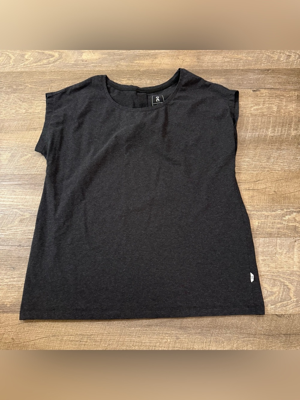 ON Cloud ON Tee